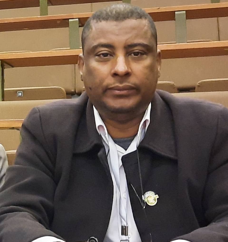   د. ناصر  إبراهيم محمد أبوستة